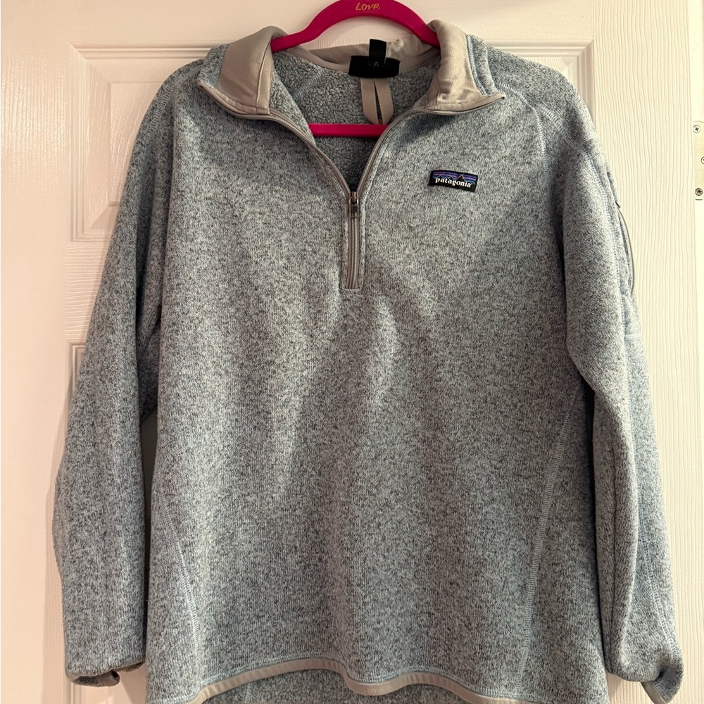 Patagonia Women’s quarter Zip-Up Sweater in Light blue grey